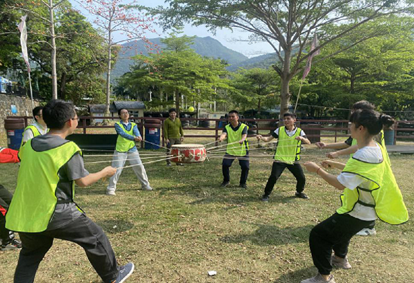 率虎狼之师,铸精英团队-kaiyun3月户外拓展活动圆满完成(图5) 率虎狼之师,铸精英团队-kaiyun3月户外拓展活动圆满完成(图5)
